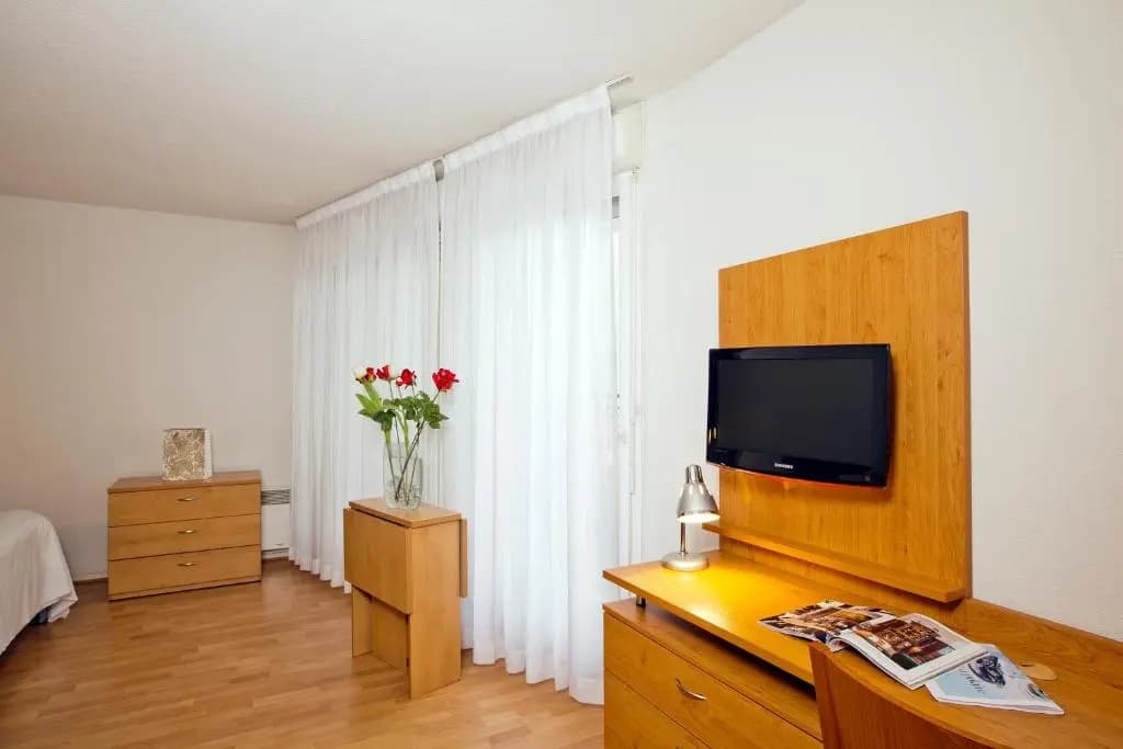 Séjours & Affaires Paris Nanterre - Photo 5