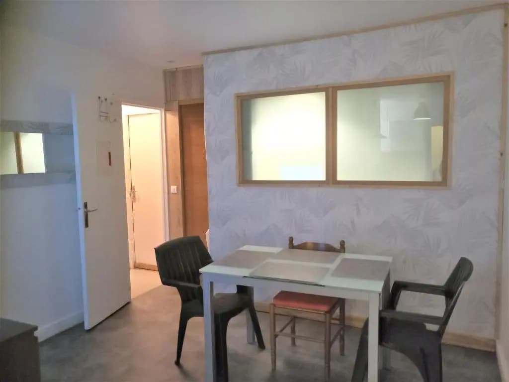 Superbe Appartement 2 Pièces Avec Grande Terrasse - Photo 3