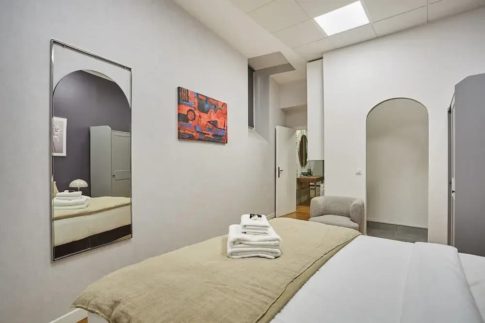Superb Apartment 3 Bedrooms Center of Paris - Photo 1