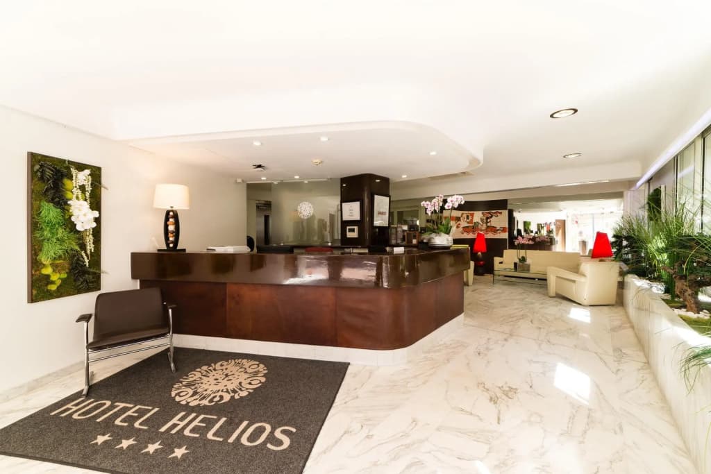 Hotel Helios - Photo 2