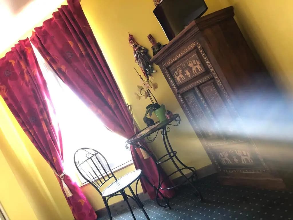 Hôtel de la Loire - Photo 1