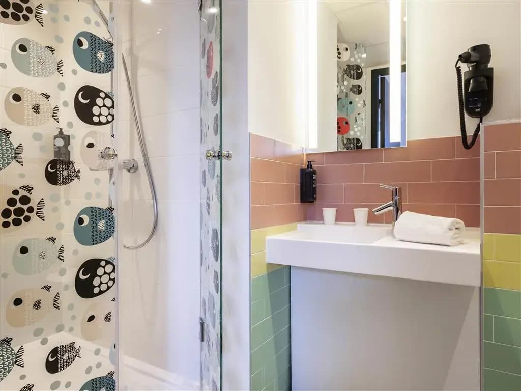 ibis Styles Thonon Les Bains Hotel - Miniature 7