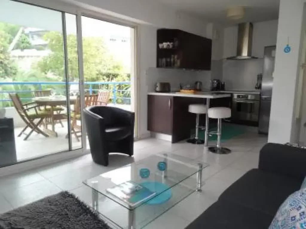 Modern one Bedroomed Apartment Just off the Cannes Seafront With a Terrace and Pool Access - 1753 - Miniature 7