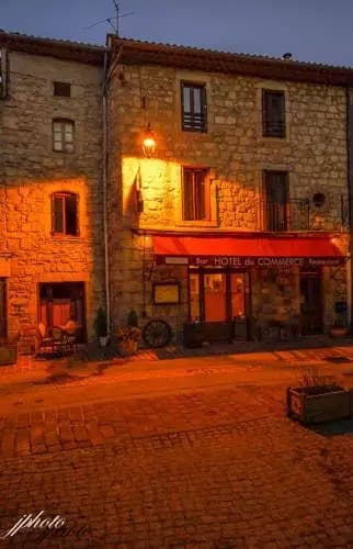 Hôtel du Commerce - Photo 1