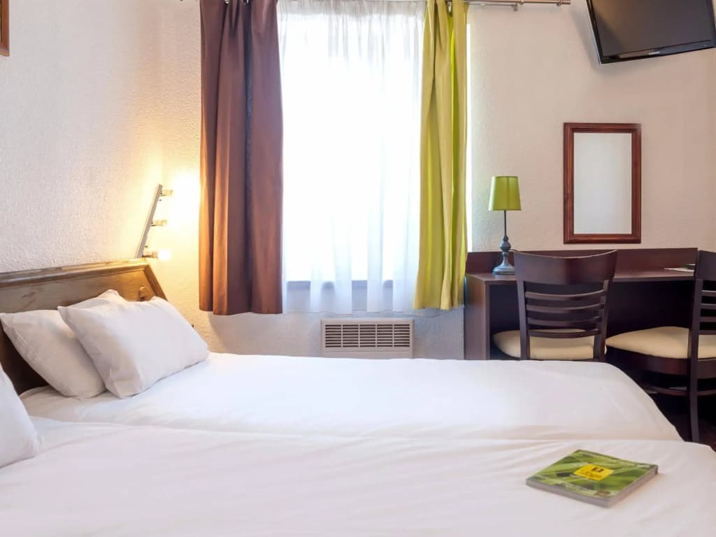 Hotel Le Collonges - Miniature 6