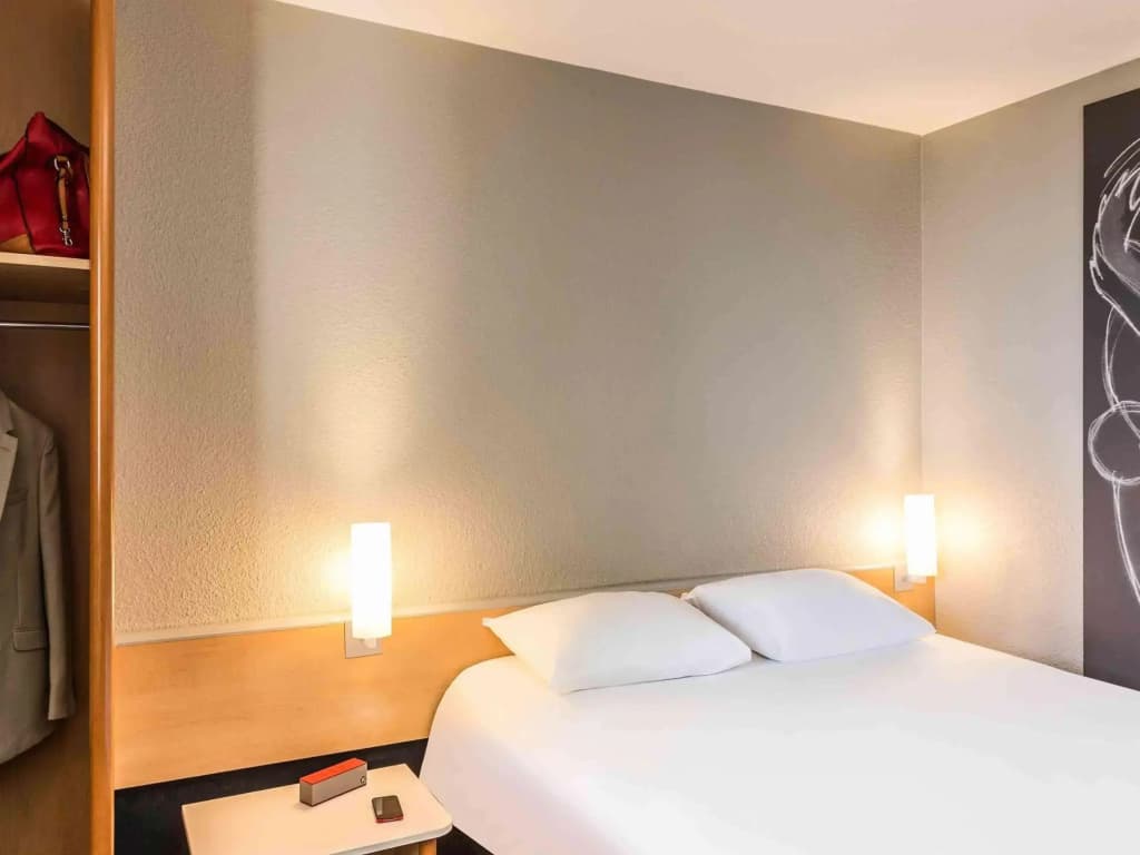 ibis Thonon Centre Hotel - Photo 2