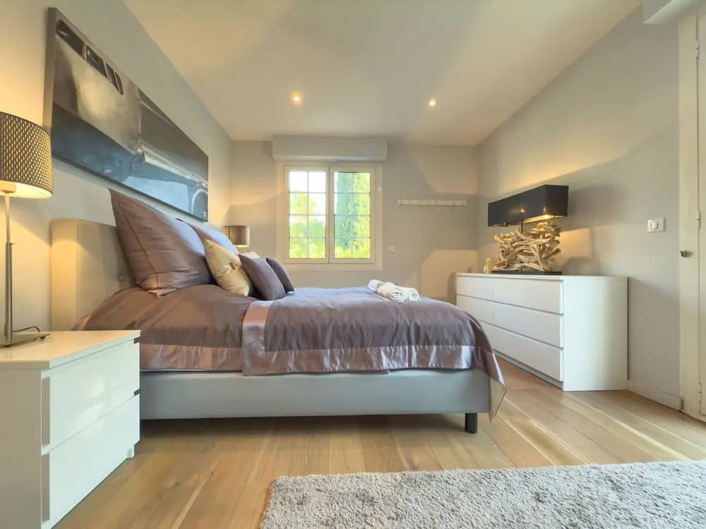 L Eclat in Cannes With 2 Bedrooms and 2 Bathrooms - Photo 4