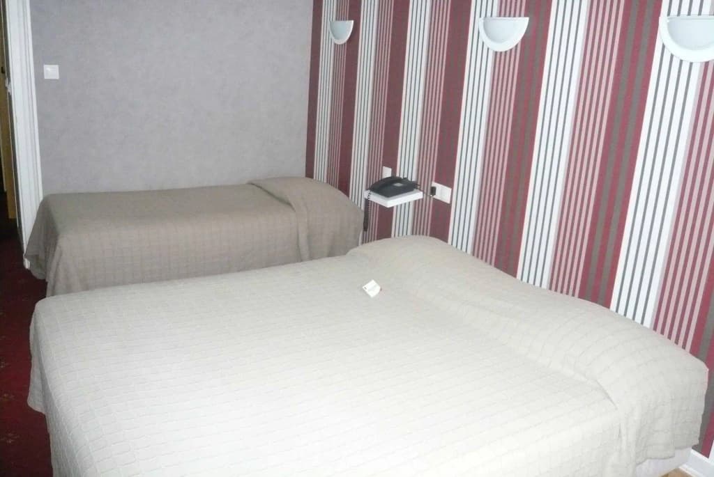 Cit'Hotel Saint Jacques - Miniature 6