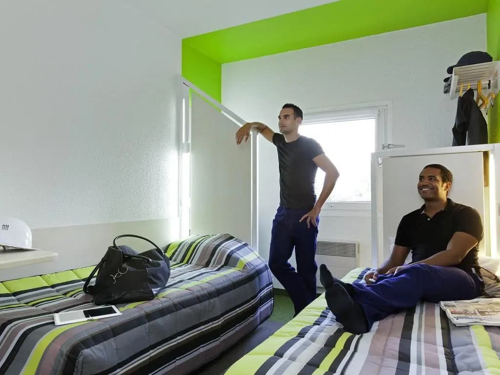 Hotelf1 Tarbes - Photo 3
