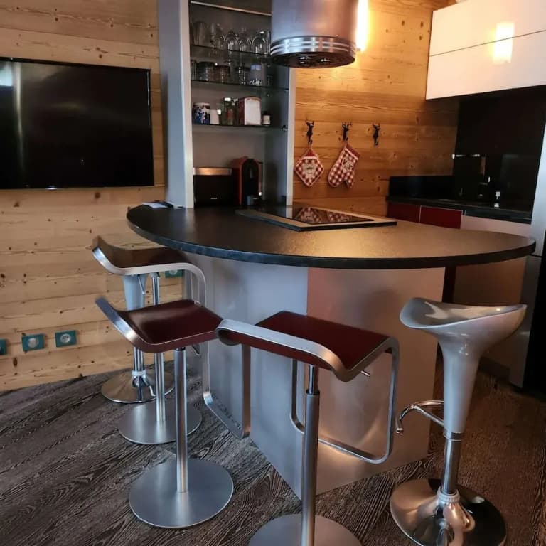 Apartment in Doucy With Mountain Views - Miniature 7