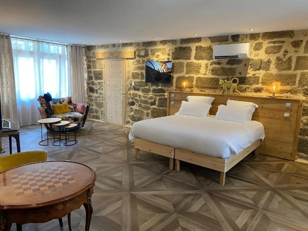 The 19 Langeac - Photo 2