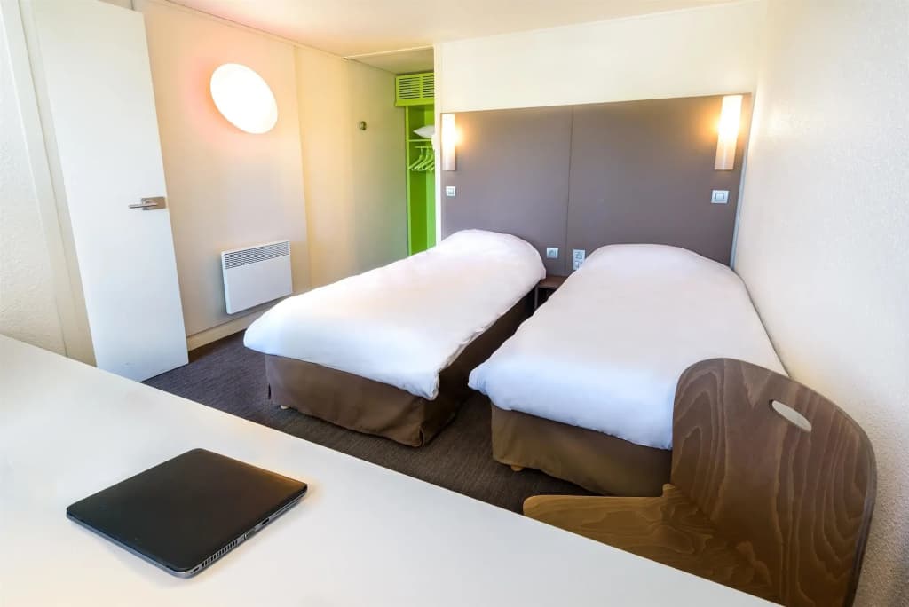 Hôtel Campanile Toulouse Nord - Sesquières - Photo 4