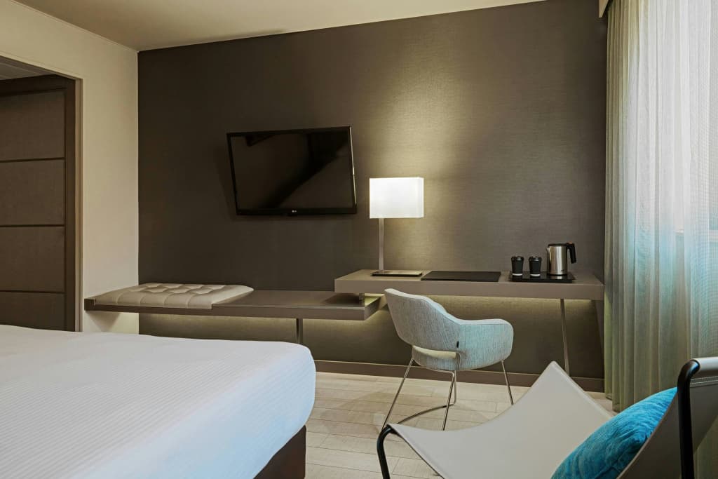 AC Hotel by Marriott Nice - Photo 4