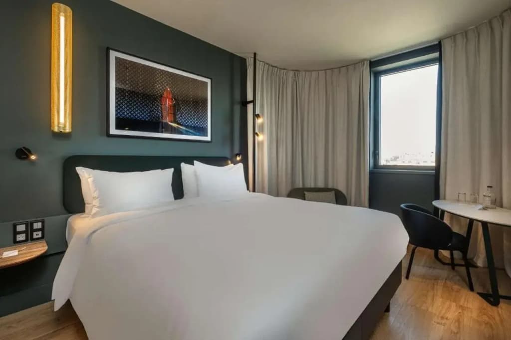 Radisson Hotel Reims - Photo 4