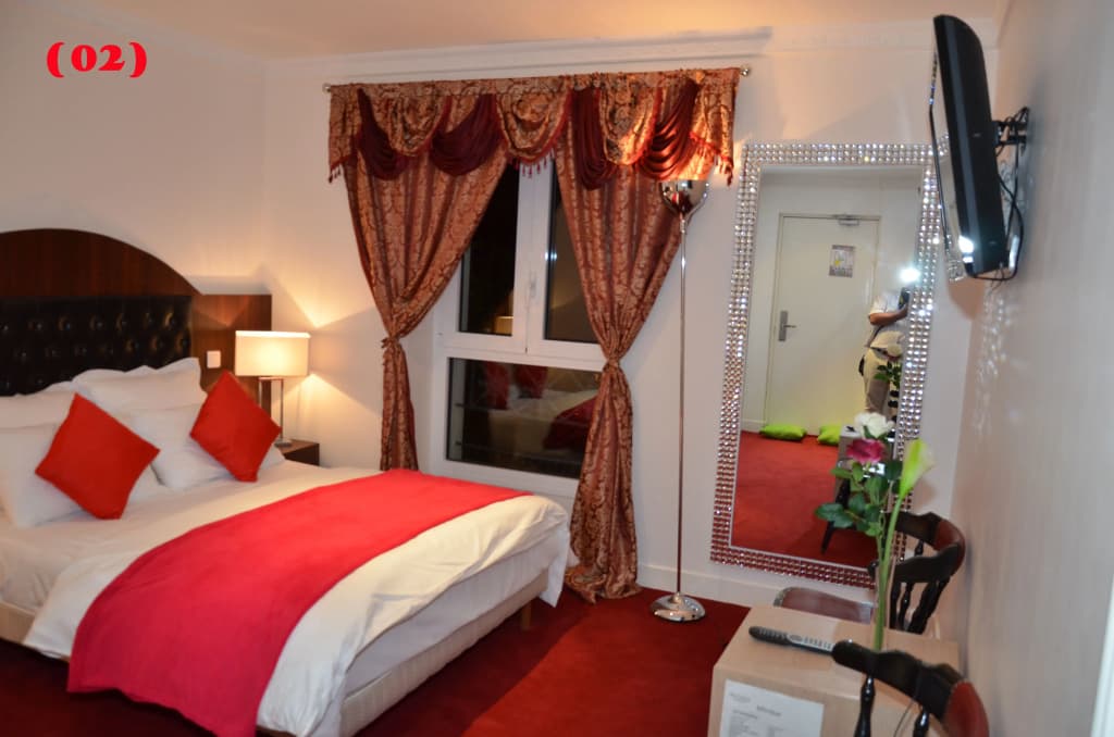 Regina Montmartre Hotel - Photo 4