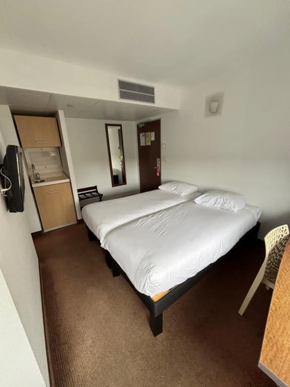 ibis Styles Bethune Bruay - Miniature 6