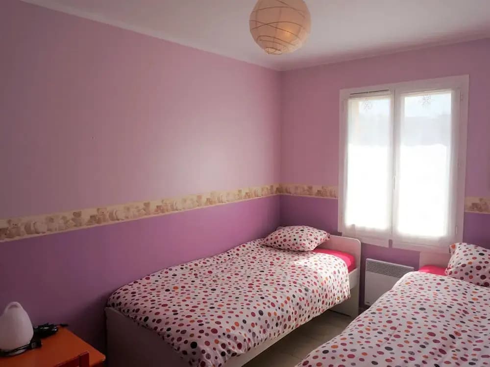 Holiday Home With Large Garden and Pool - Photo 2