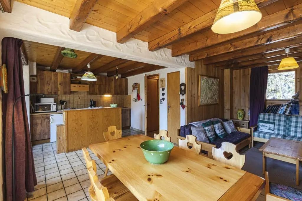 Chalet de 3 chambres avec jardin amenage et wifi a Champagny en Vanoise a 1 km des pistes - Photo 3