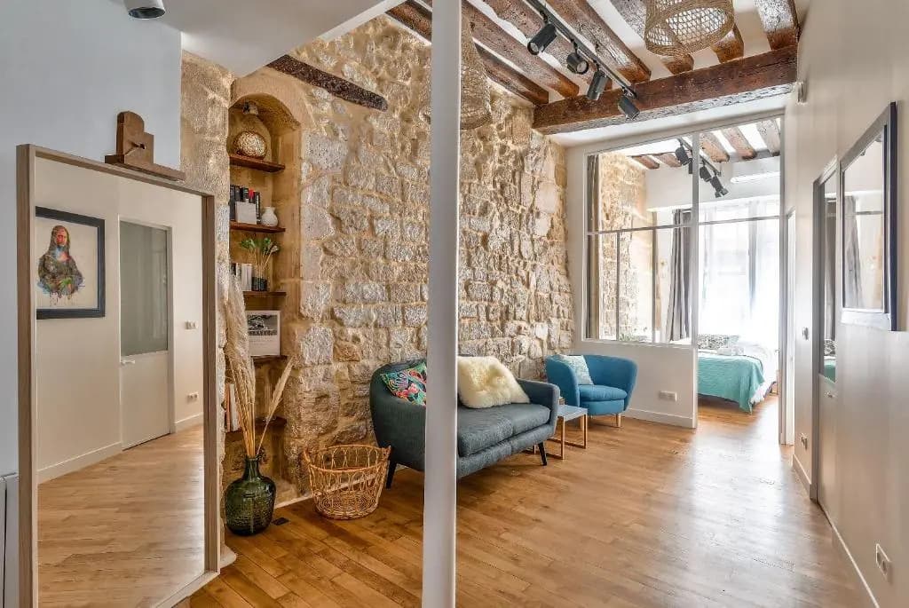 New Stunning 4 Bdrs Apt, With AC – Le Marais - Photo 2