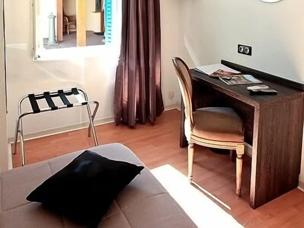 Hotel Victor Hugo - Miniature 6
