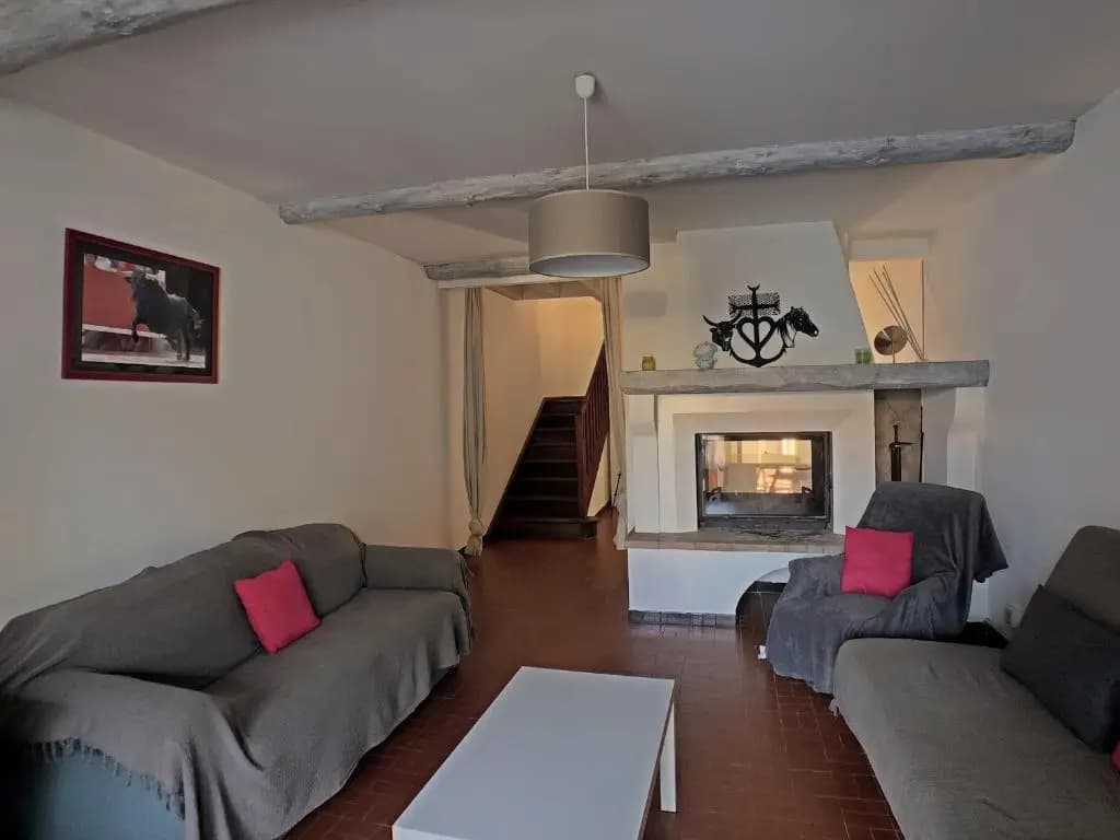 Maison Saintes-Maries-de-la-Mer, 4 pièces, 10 personnes - FR-1-475-35 - Photo 1