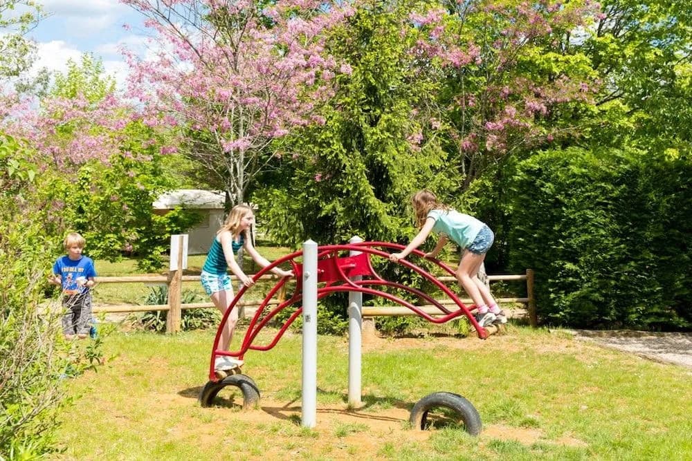Camping Les Charmes - Miniature 7