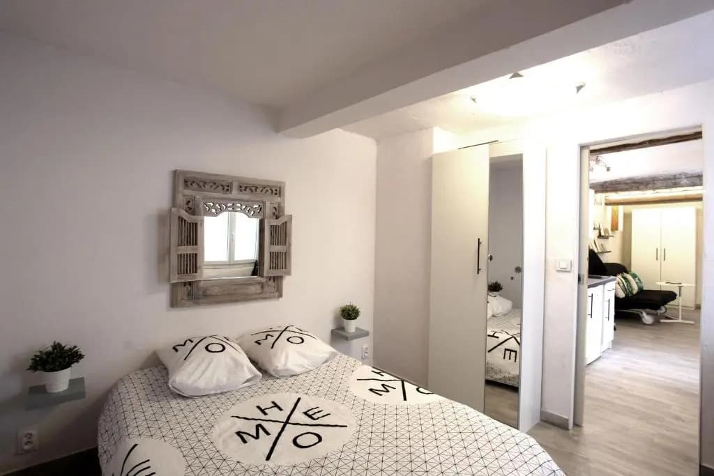 GregBnb-com - T2 Ancien et moderne - PARKING INCLUS - 15min Gare - Photo 5