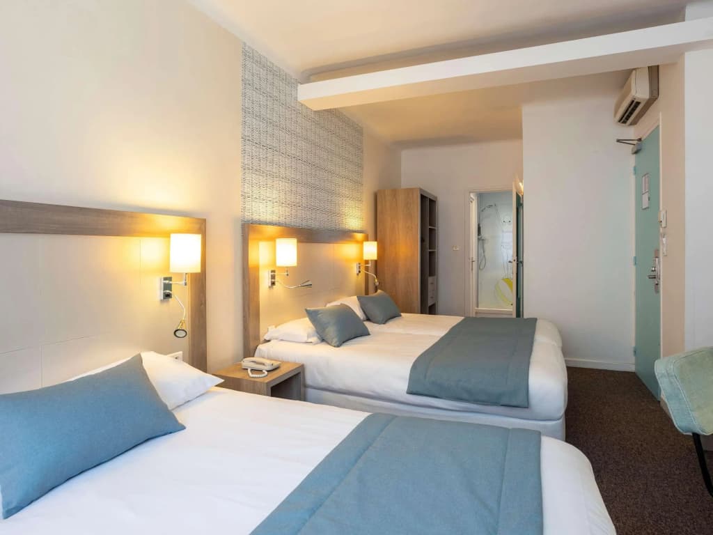 ibis Styles Calais Centre - Photo 3