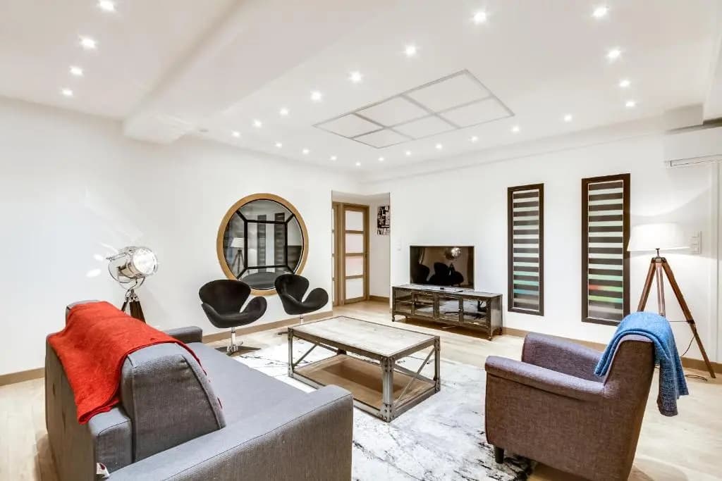 Just Renovated 138m2 On The Seine - Photo 2