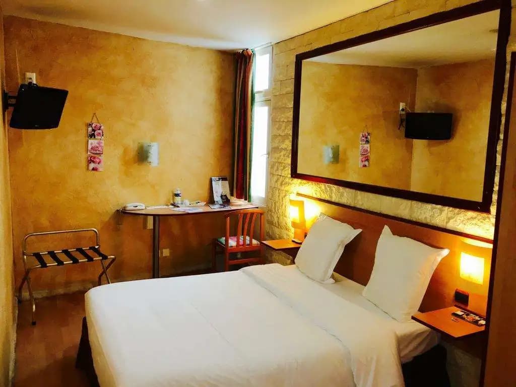 Hotel Bosquet Pau Centre - Miniature 6