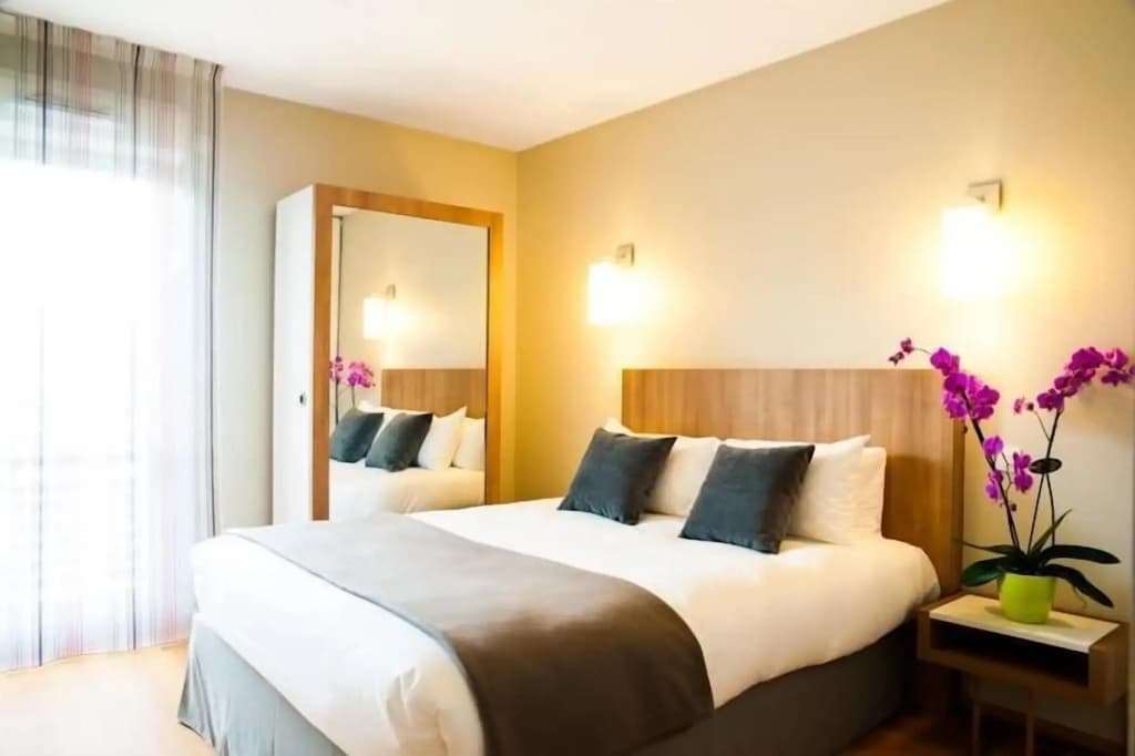 Lagrange Apart'HOTEL Toulouse Saint Michel - Photo 4