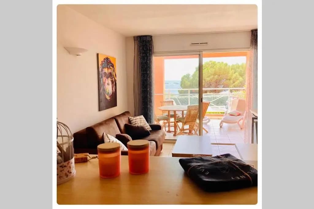 Appartement VAIANA avec piscine en bord de mer - Miniature 6