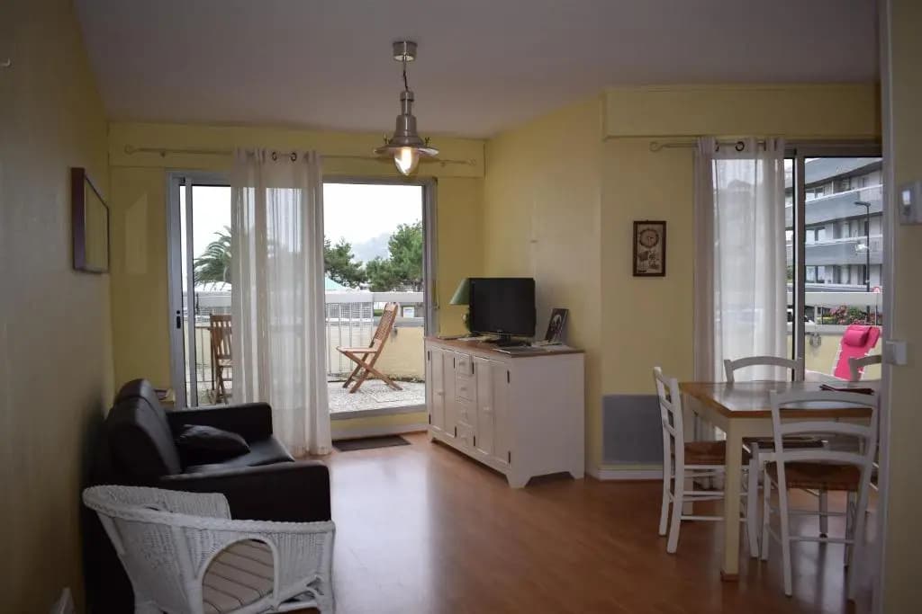 Appartement rénové situé plage de Trestraou à PERROS-GUIREC - Réf 857 - Photo 5