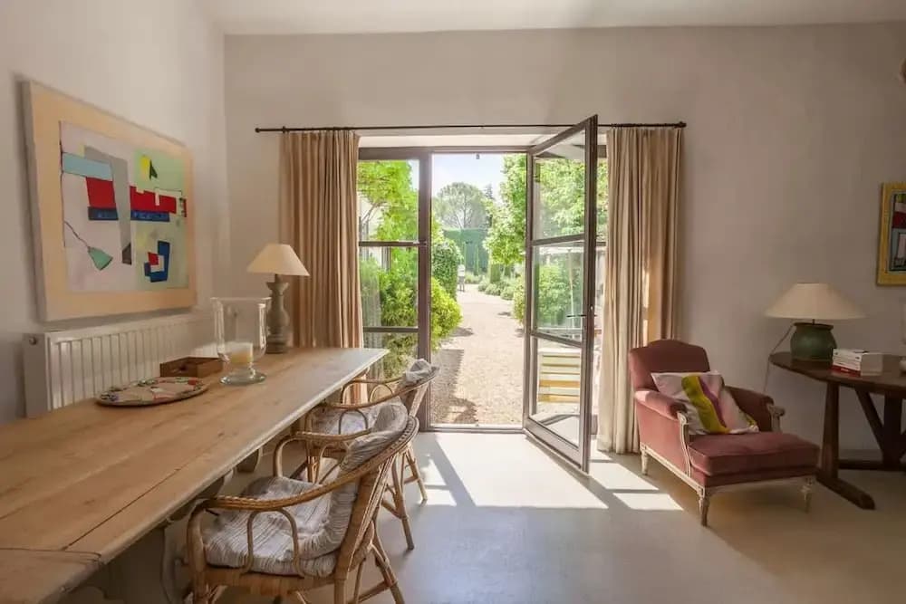 Villa Les Beaumettes - Haven of Peace in the Luberon - Miniature 8