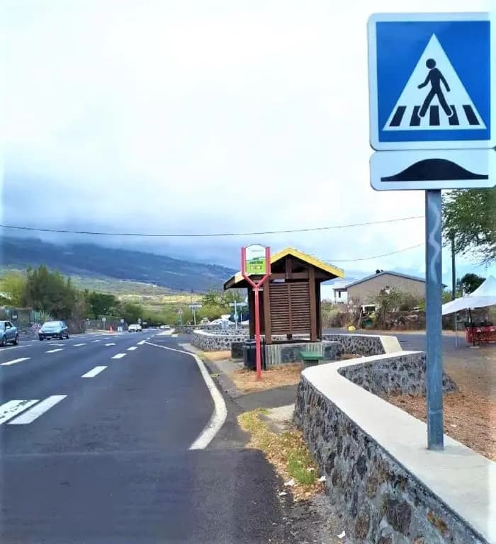 T2 la saline les bains - Photo 2
