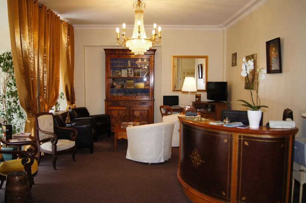 Balzac Hôtel - Photo 2
