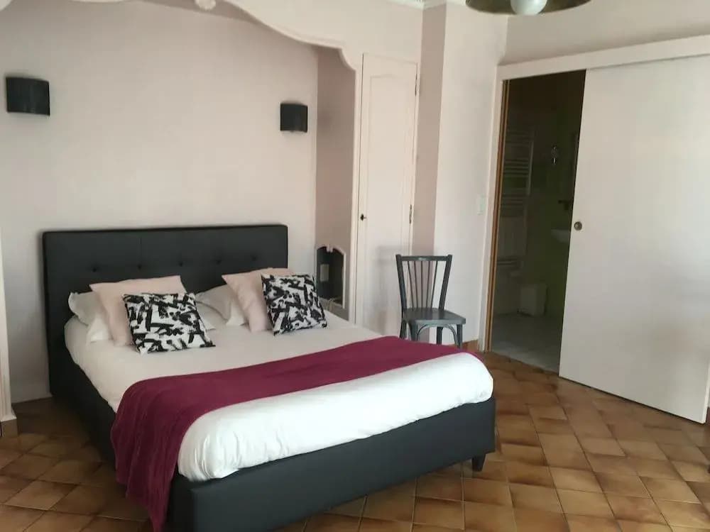 Europ'Hôtel - Photo 4