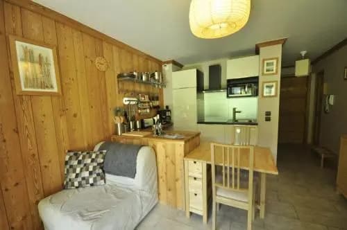 Apartment in Chalet Chamoissiere - Miniature 6