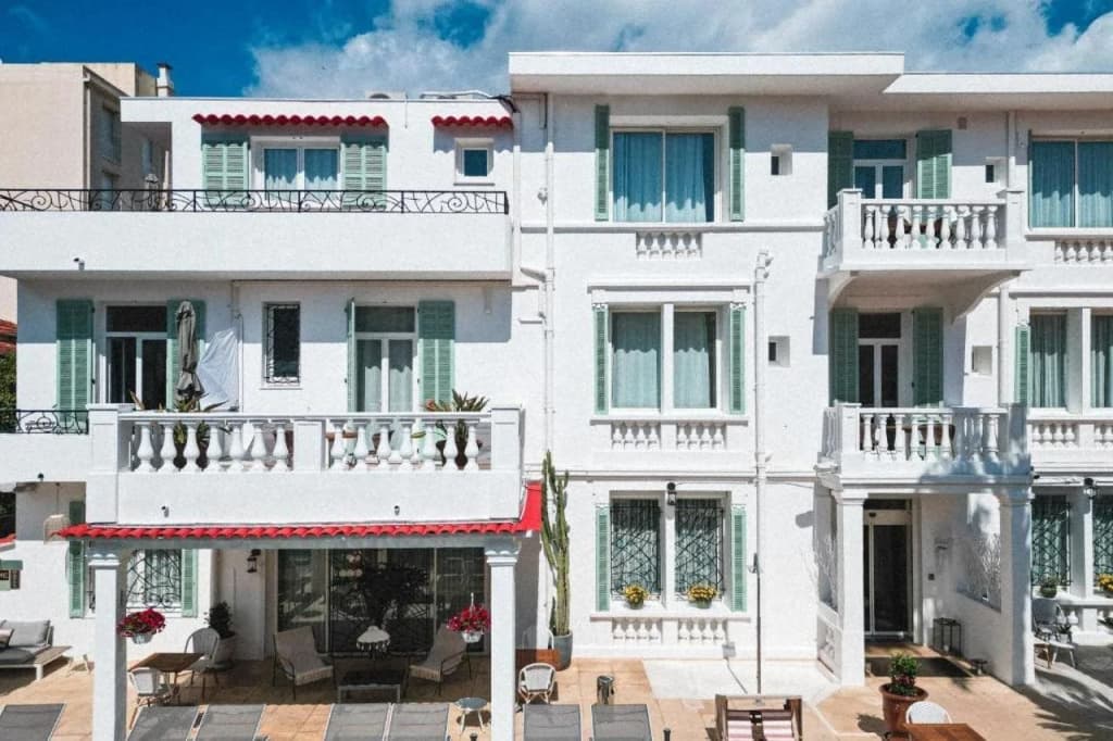 Hotel La Villa Juan Beach - Photo 1