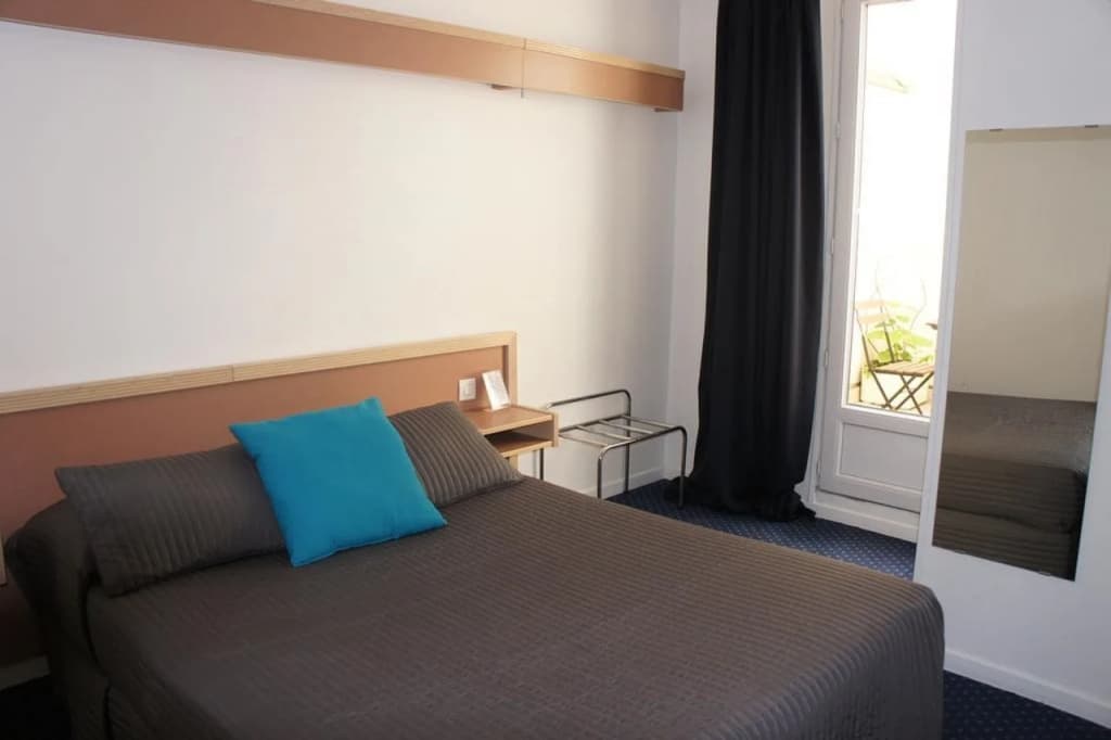 Hotel Edgar Quinet - Miniature 6