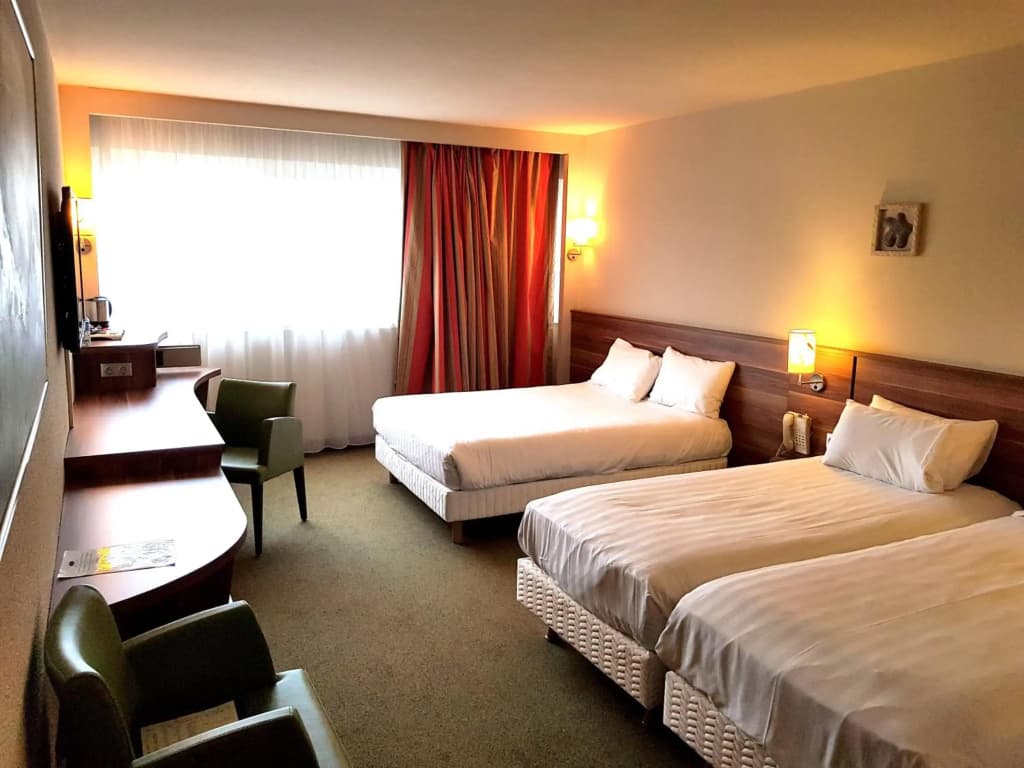 KYRIAD PRESTIGE MULHOUSE - Basel - Photo 2