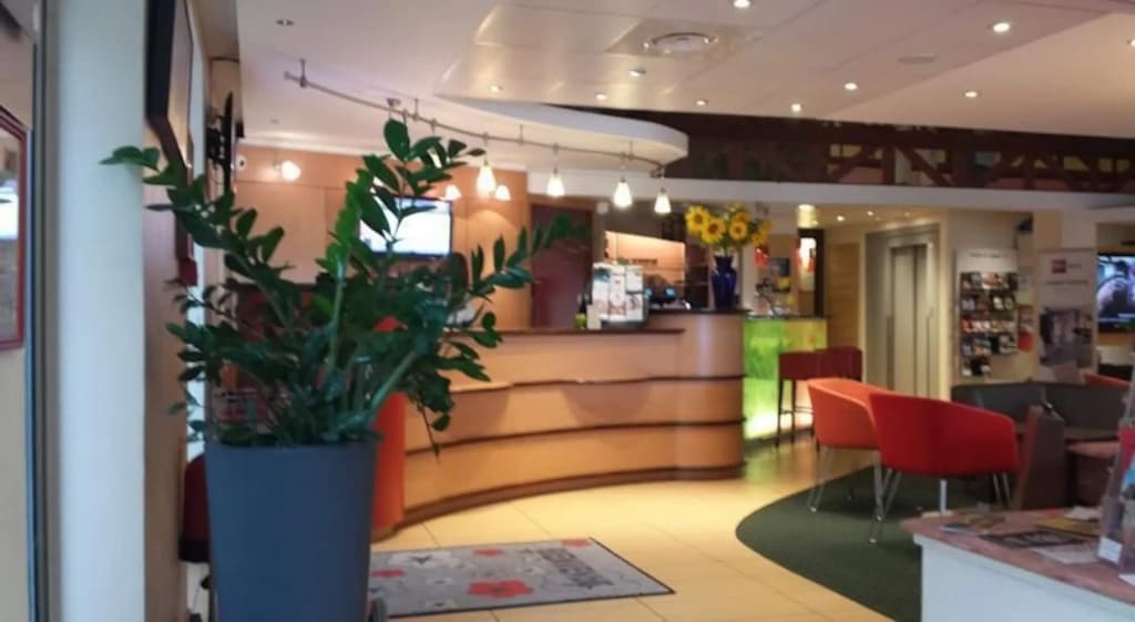 ibis Colmar Est - Photo 2