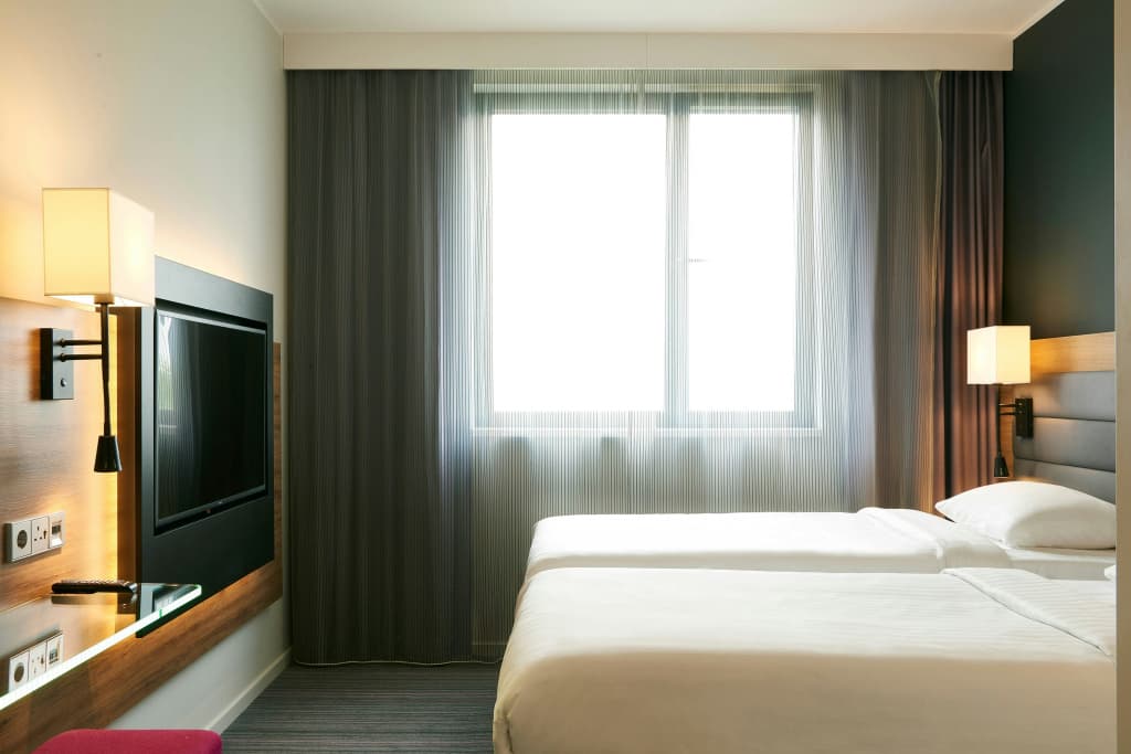 Moxy Paris Charles de Gaulle Airport - Photo 3