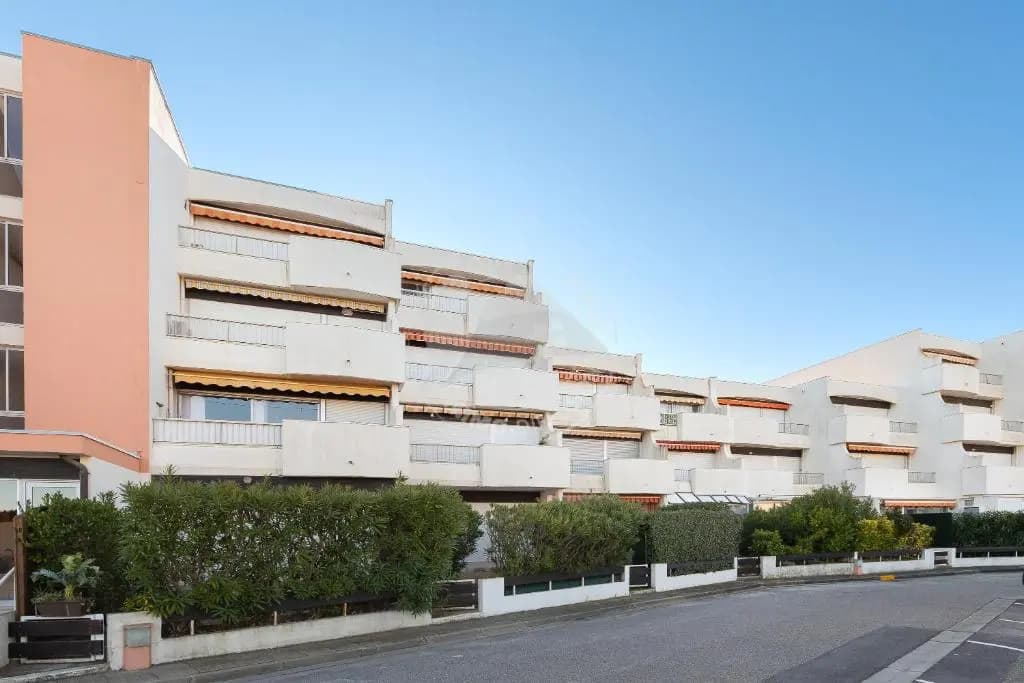 AS9557 - Studio vue sur la mer avec parking privé proche centre ville - Photo 1