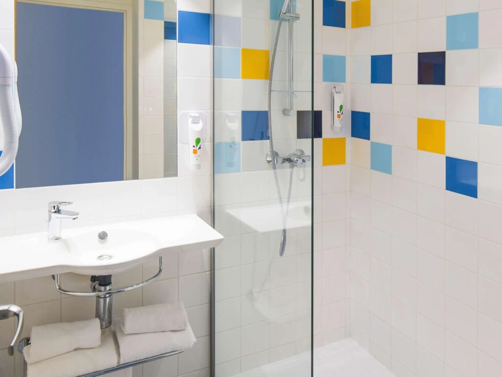 ibis Styles Collioure Port Vendres - Miniature 7