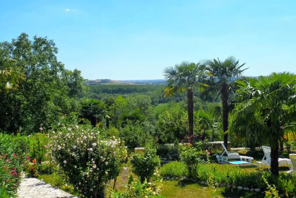 Le Marquisat - Photo 2