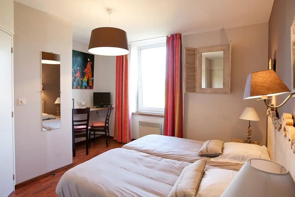 Logis Hotel Beausejour - Miniature 7