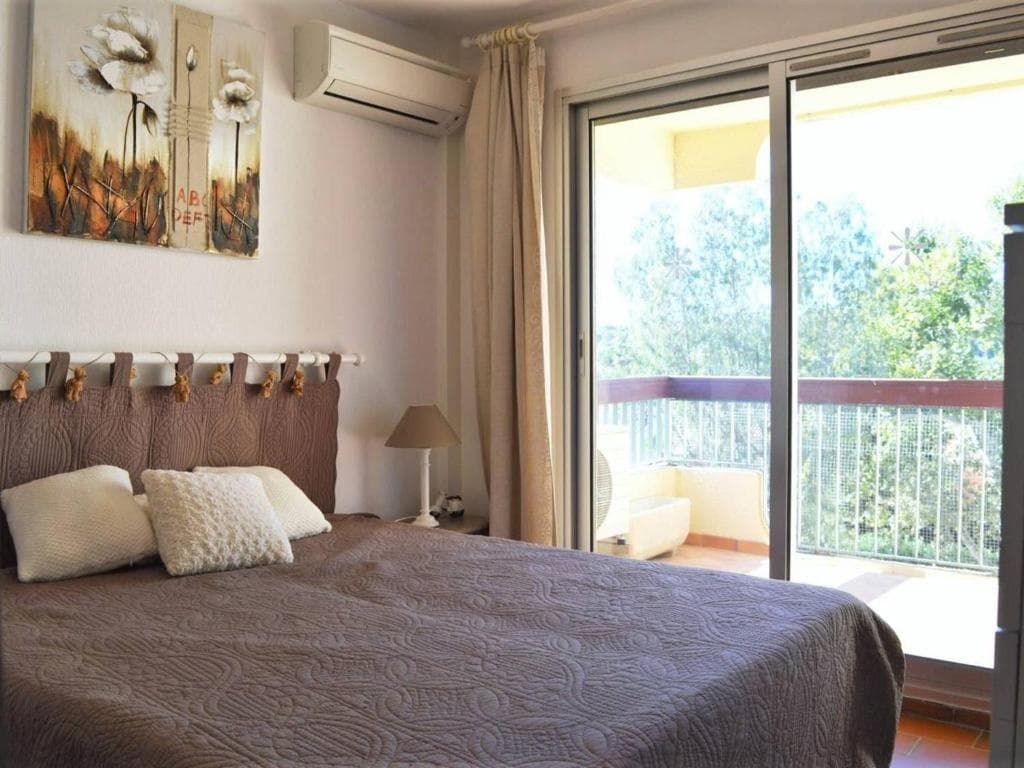 Appartement Le Lavandou, 2 pièces, 4 personnes - FR-1-251-200 - Photo 4