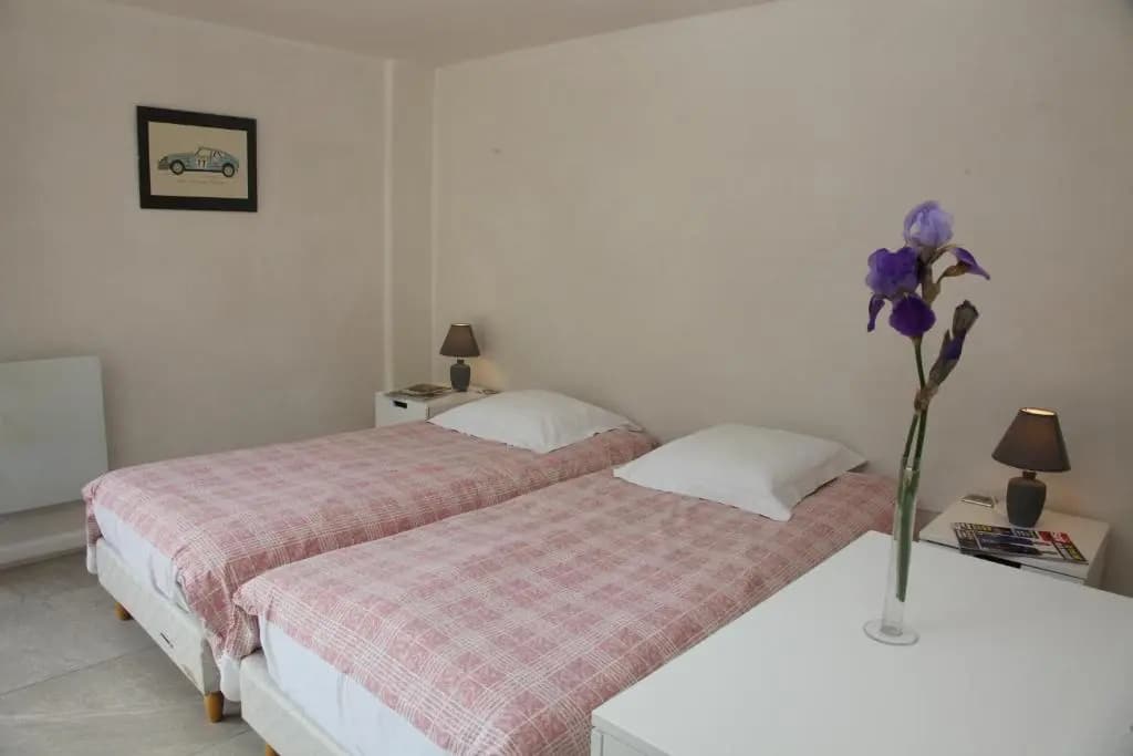 Apartment Ecureuil 200m2, 6 bedrooms - Living room with fireplace - Photo 2