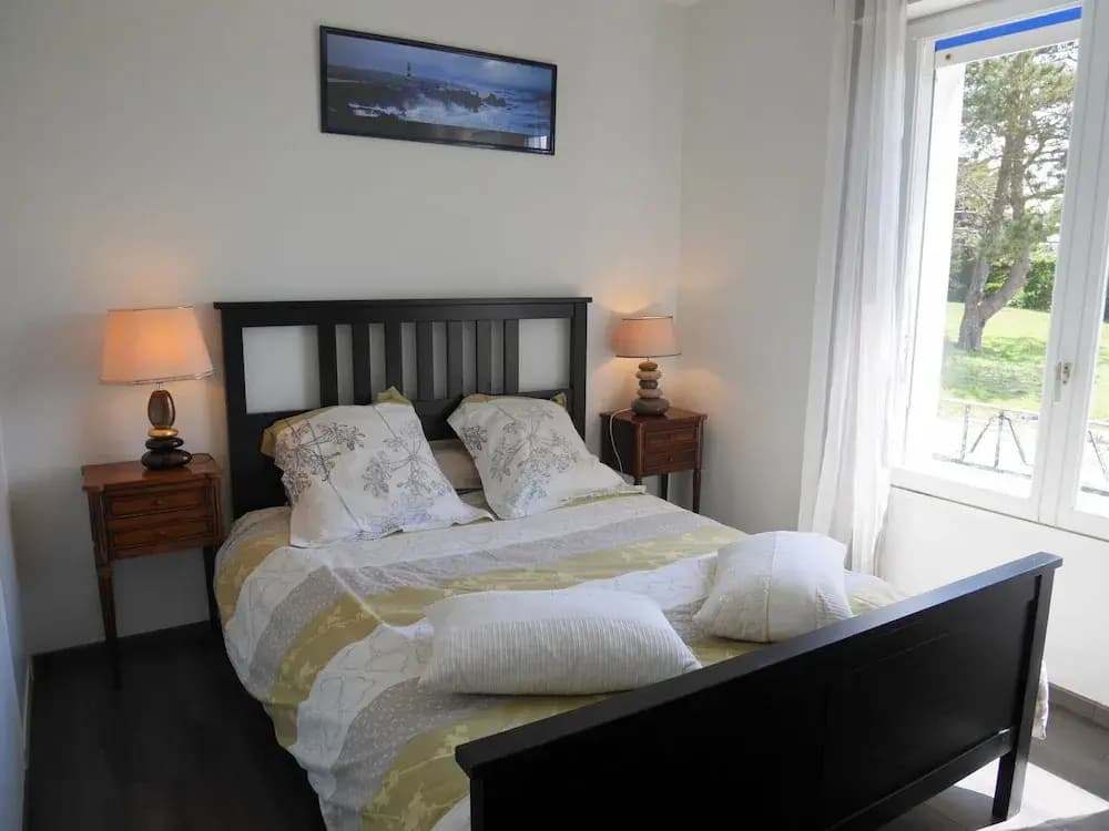 Holiday Home in Lampaul-plouarzel Nearby sea - Photo 2